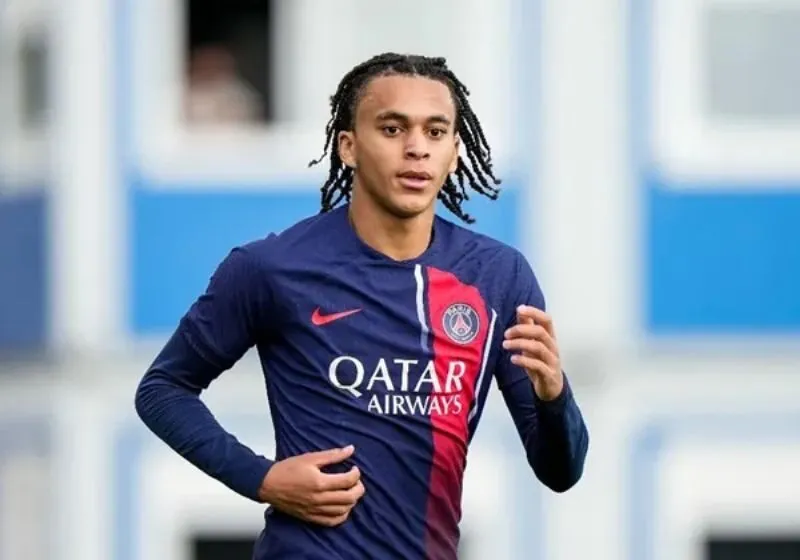 em-trai-mbappe-2