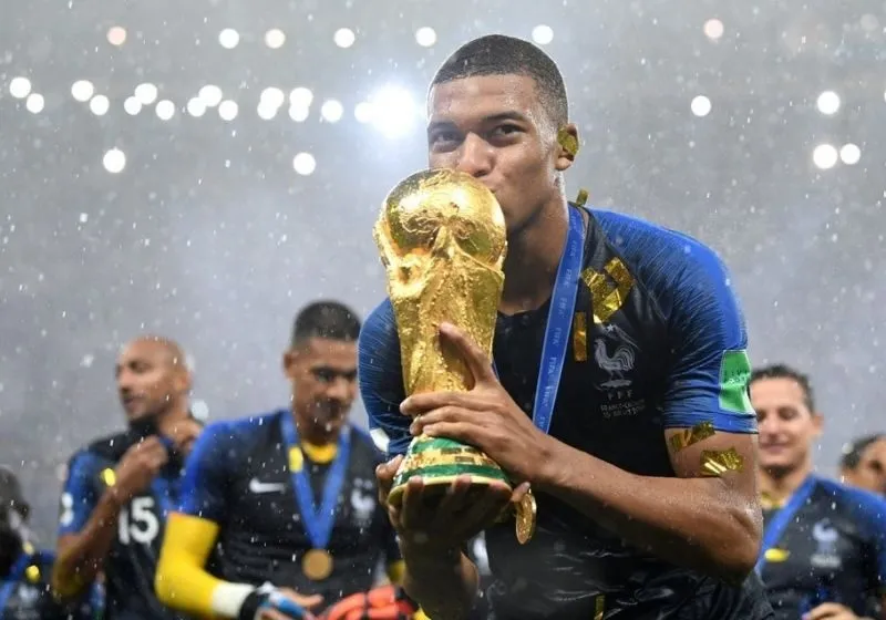 so-lieu-thong-ke-ve-kylian-mbappe-so-ban-thang-cua-mbappe-hien-tai